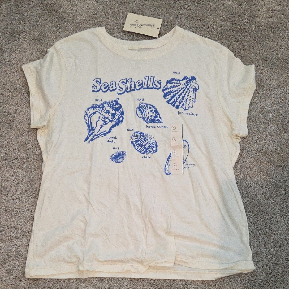 'Sea Shells' Graphic Tee - Cream with Blue Print